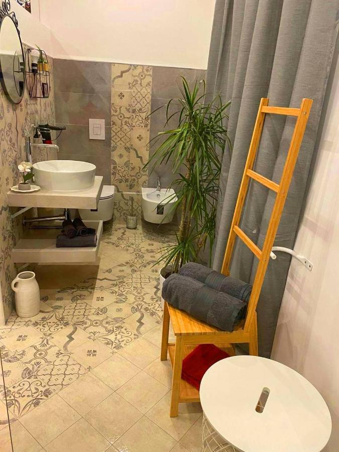 Casa Vacanza Sofa Hotel Sassari Ngoại thất bức ảnh