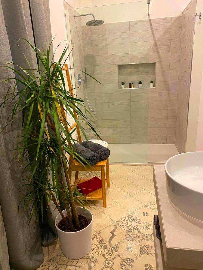 Casa Vacanza Sofa Hotel Sassari Ngoại thất bức ảnh