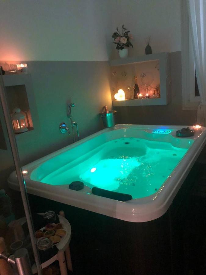 Casa Vacanza Sofa Hotel Sassari Ngoại thất bức ảnh