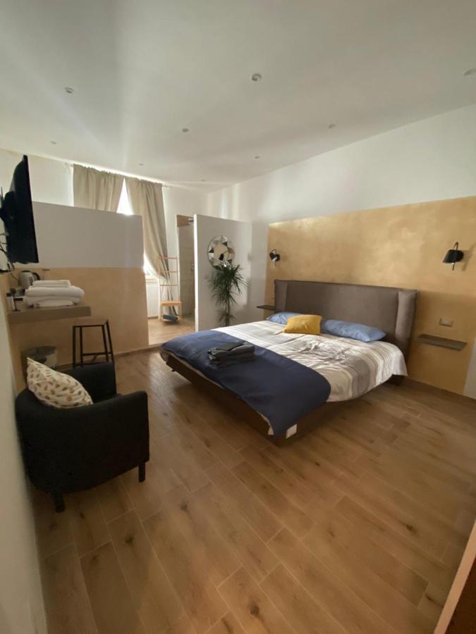 Casa Vacanza Sofa Hotel Sassari Ngoại thất bức ảnh