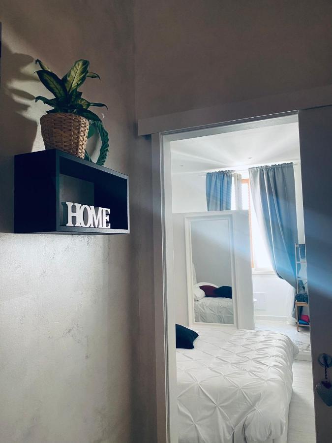 Casa Vacanza Sofa Hotel Sassari Ngoại thất bức ảnh