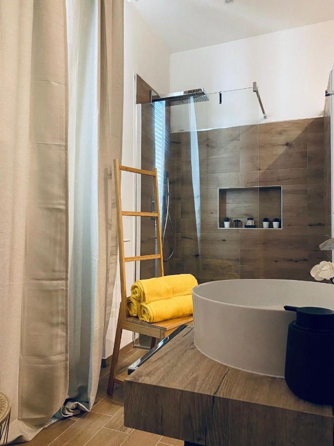 Casa Vacanza Sofa Hotel Sassari Ngoại thất bức ảnh